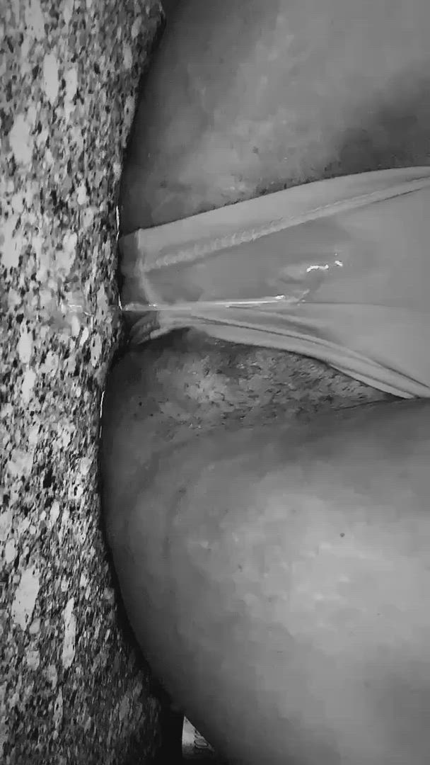 Unfrndlyblackhottie <strong>@theeunfrndlyblackhottie</strong> in wet and messy pussy lips squirting onlyfans shorts ebony porn video
