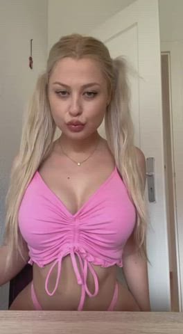 Vanessawhitex <strong>@vanessawhite1</strong> in porn video