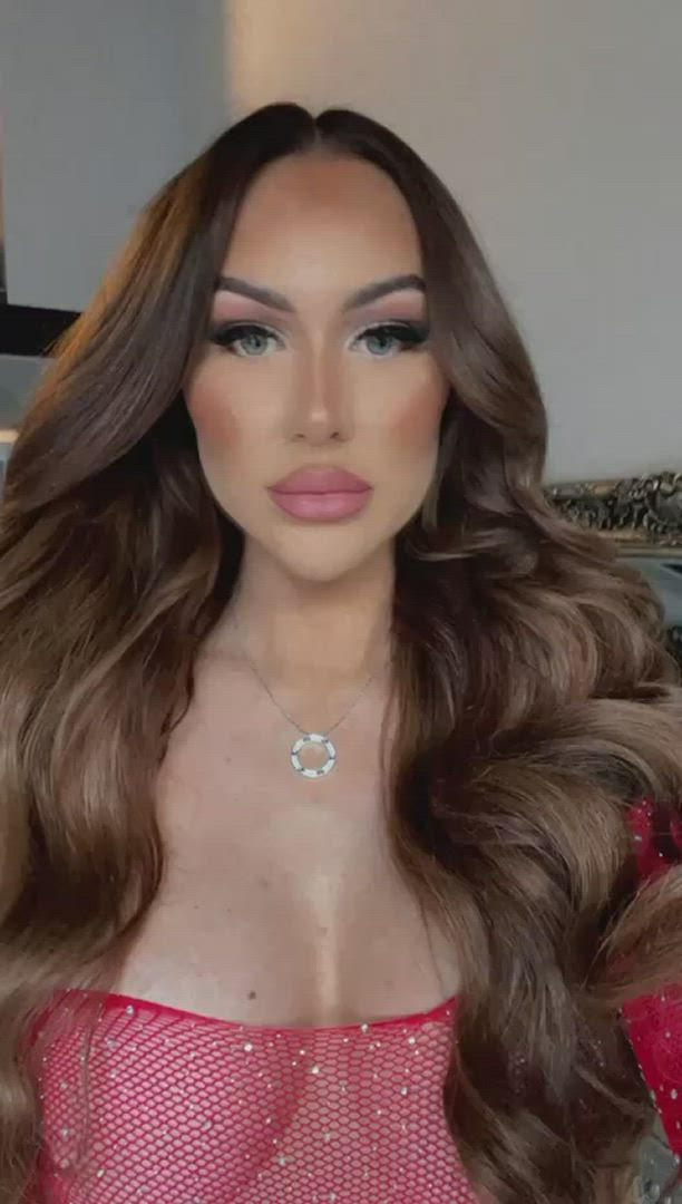 Veeventure <strong>@only.vee</strong> in big fake huge natural tits titty fuck porn video