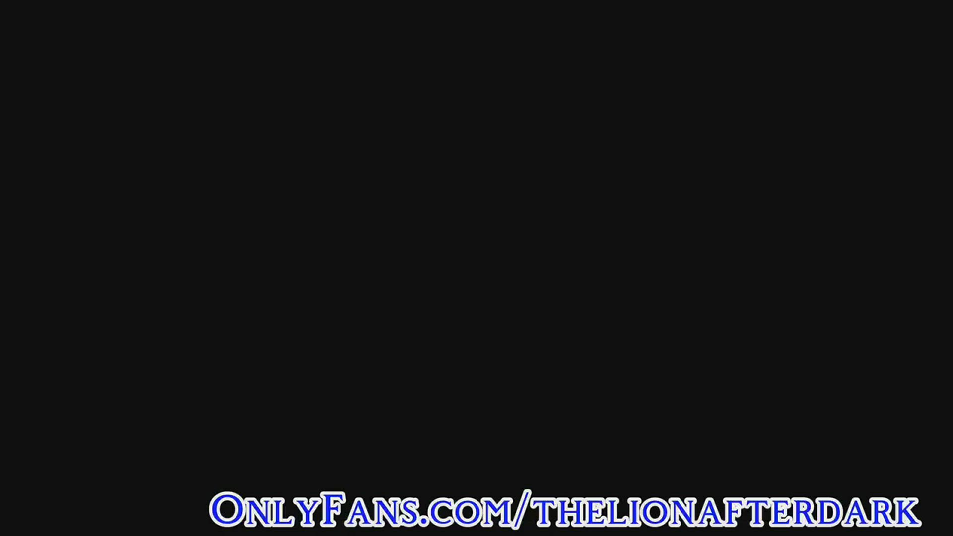 Venusdemilo <strong>@thelionafterdark</strong> in clit rubbing squirting close up orgasm porn video