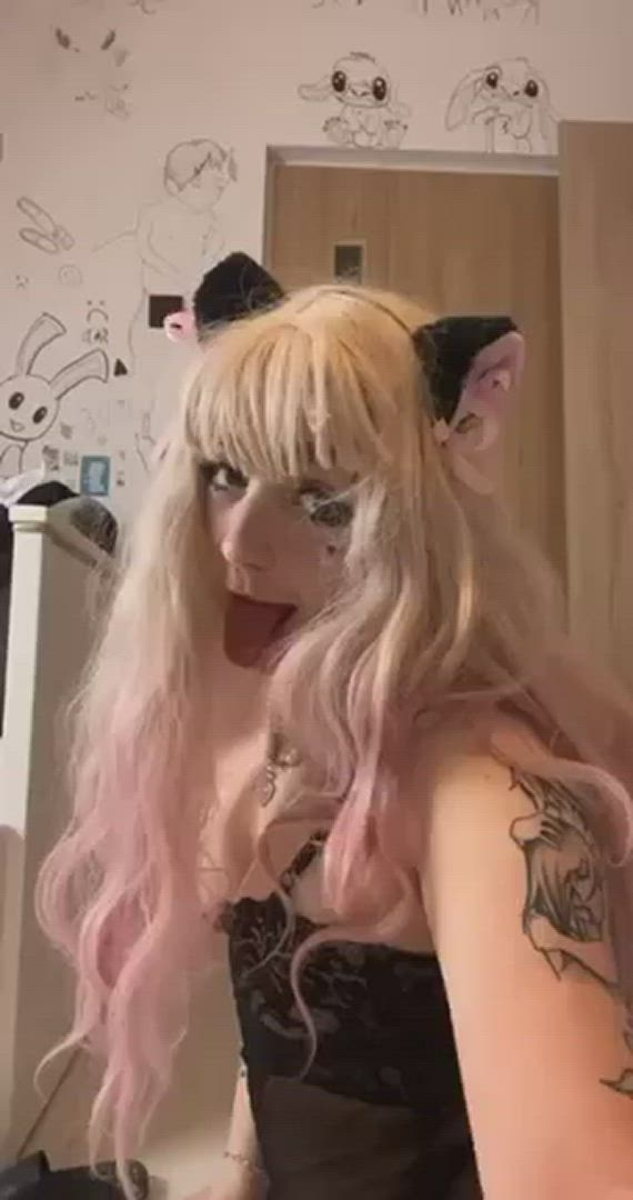Vickilester <strong>@vickiwilder</strong> in porn video