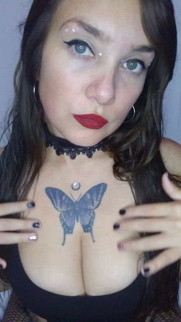 Vicky? <strong>@windlila</strong> in porn video