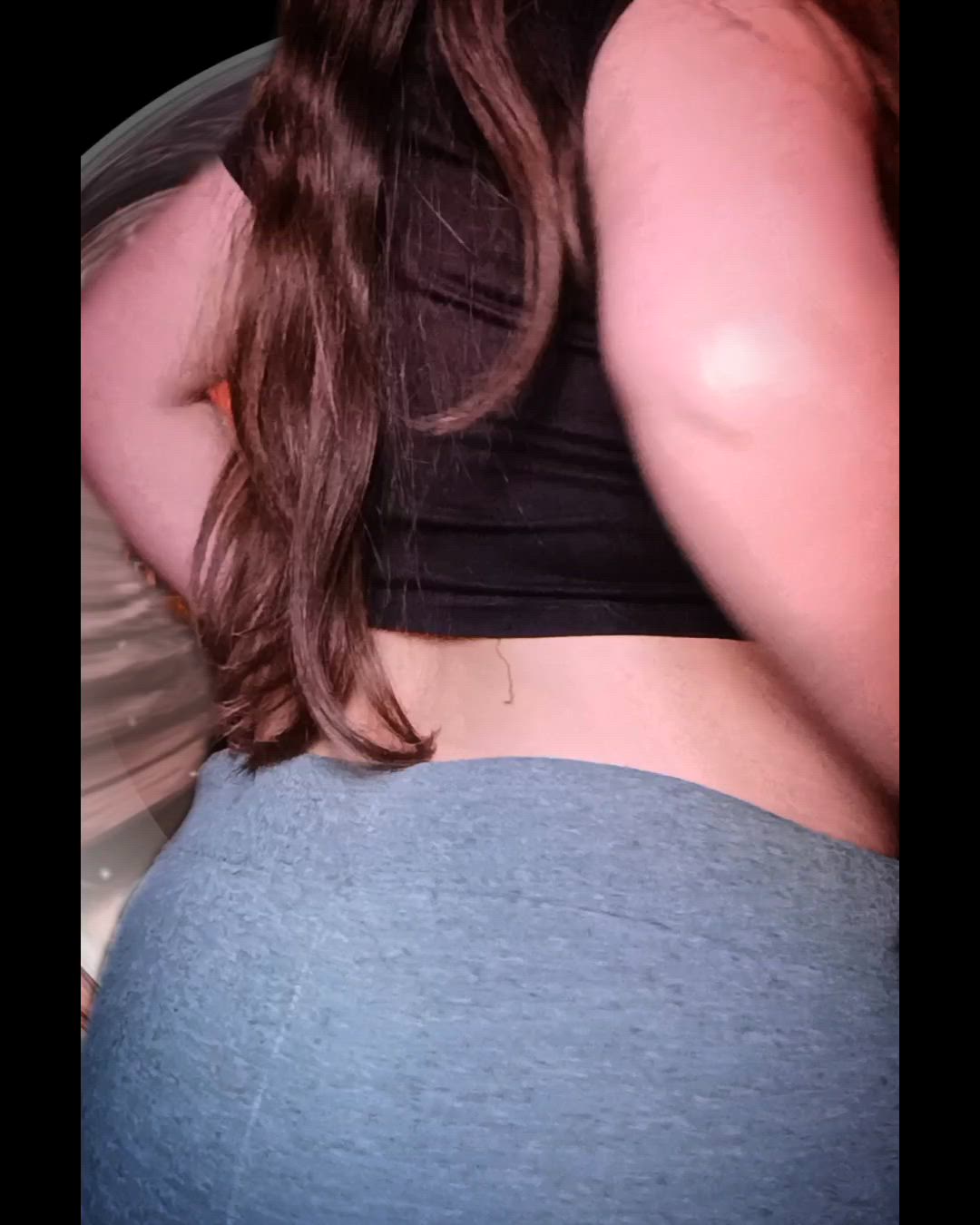 Vicky? <strong>@windlila</strong> in onlyfans big ass booty porn video