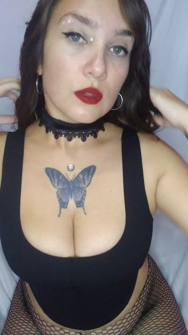 Vicky? <strong>@windlila</strong> in porn video