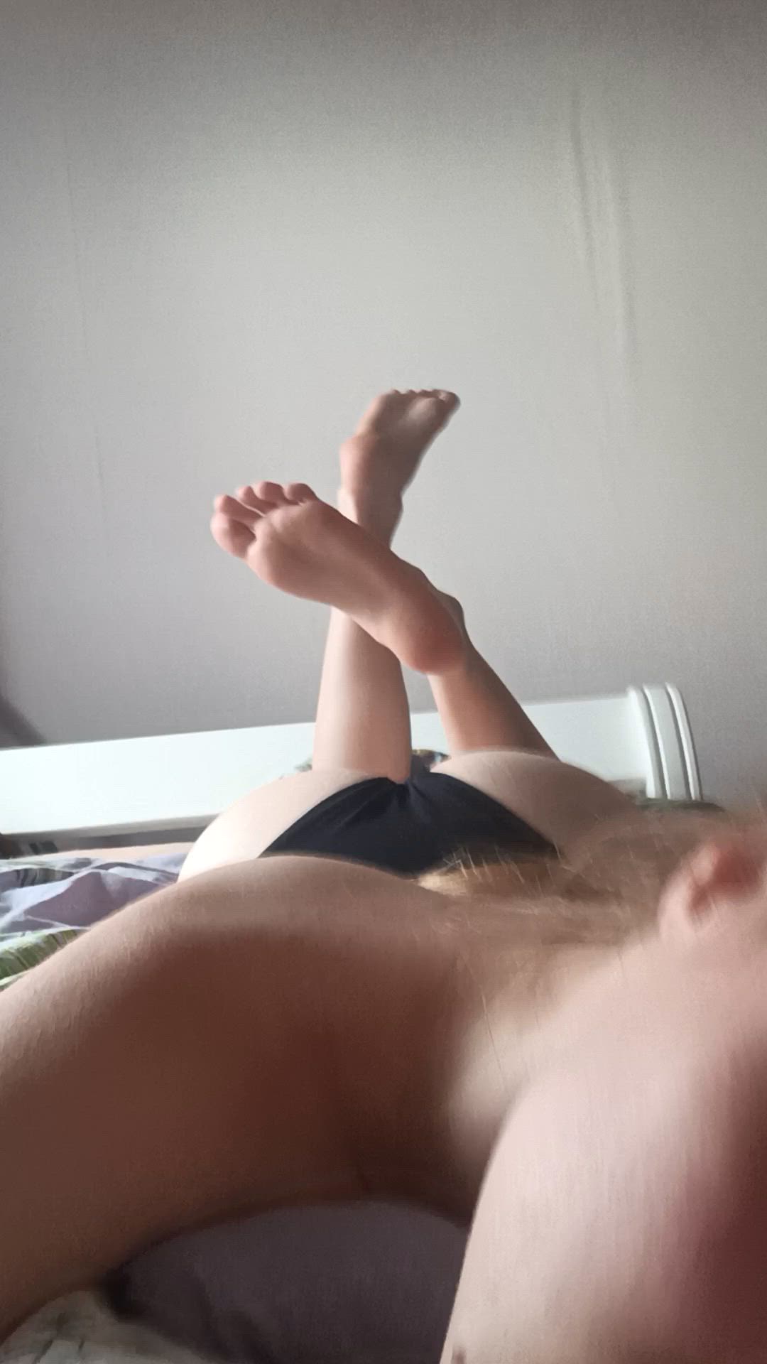 Viixxi <strong>@v.ixxi</strong> in porn video