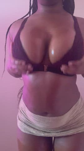 Vionibabe  <strong>@vionibabe</strong> in porn video