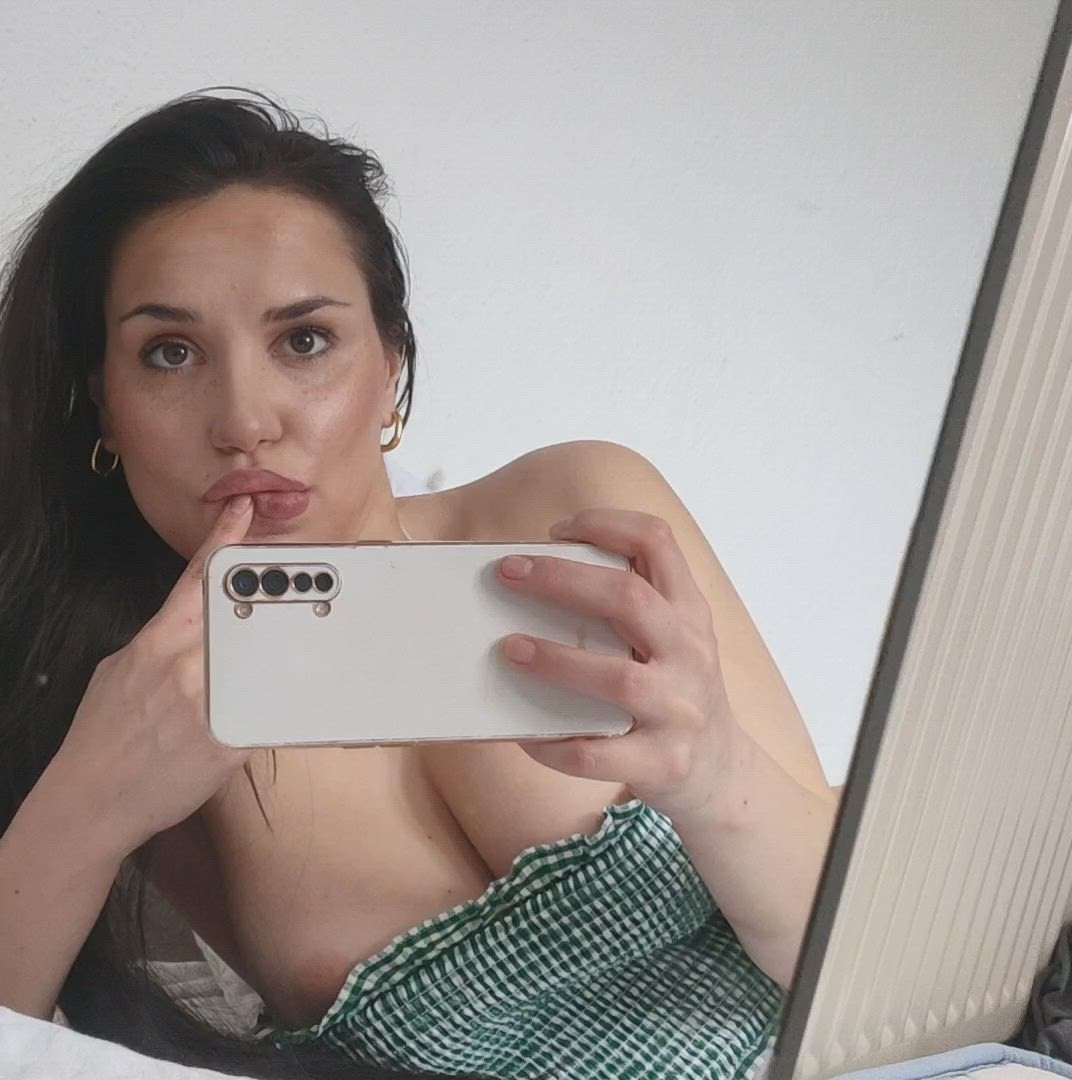 Vlindered <strong>@vlindered</strong> in big tits onlyfans porn video