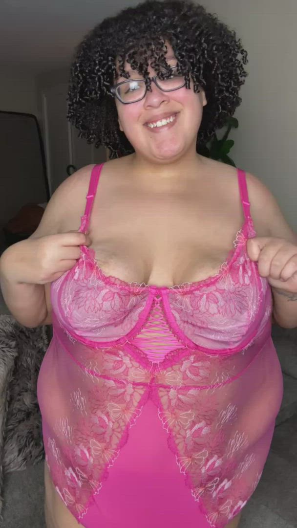 Wittletiff <strong>@thefreakyganja</strong> in bouncing huge natural saggy tits boobs ebony porn video