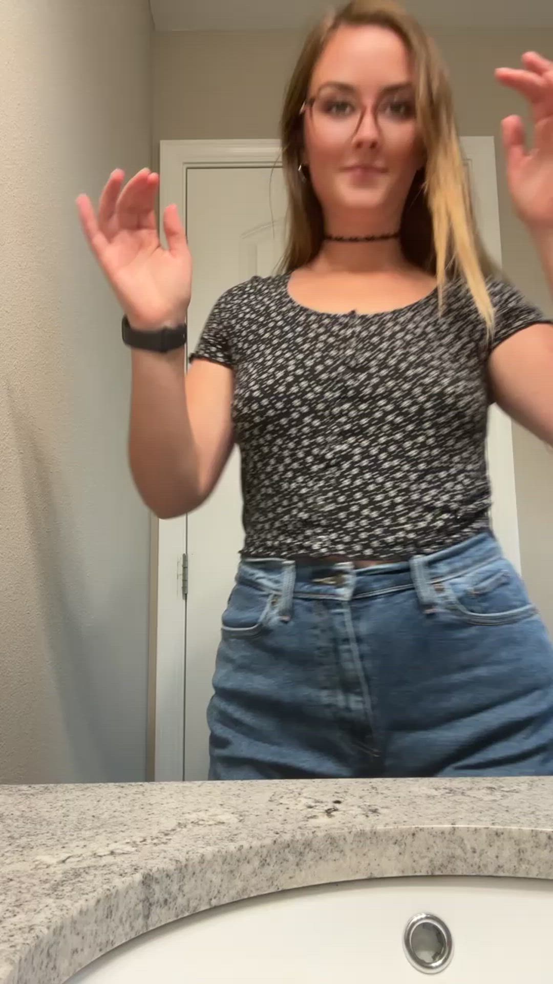 Xlonelykitty <strong>@xlonelykitty</strong> in porn video