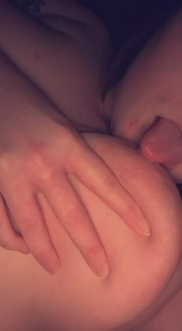 Xoxokitty593 <strong>@xoxo.kitty593</strong> in natural tits sex porn video