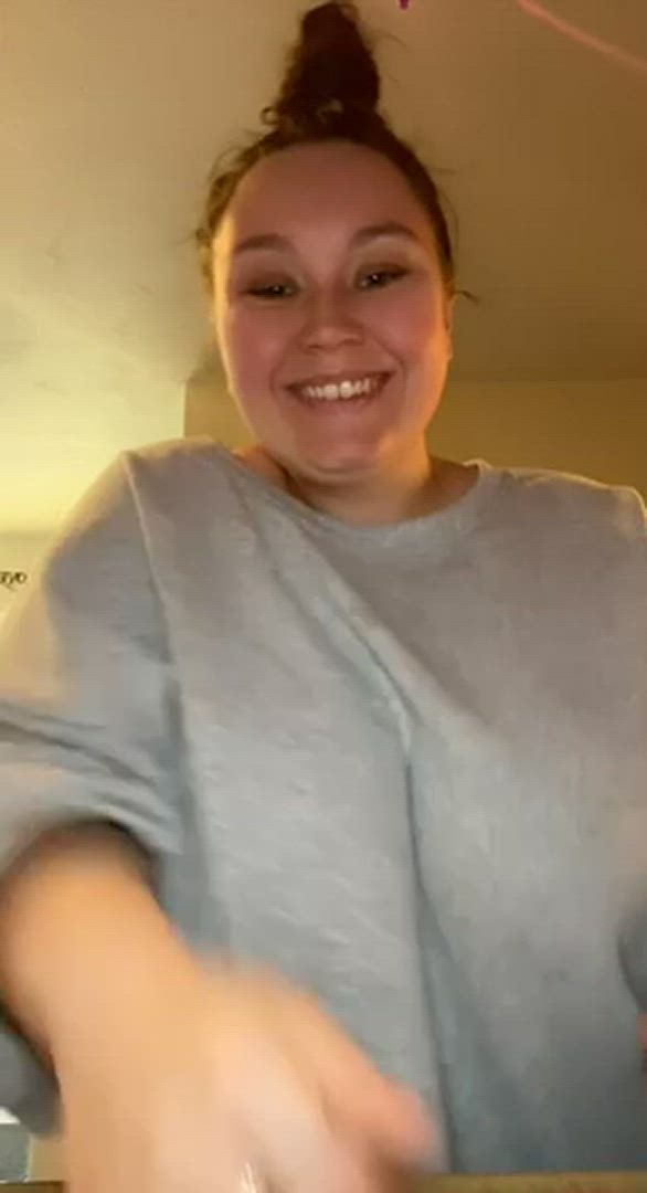Xoxoshelbss <strong>@sshelbss_xo</strong> in titty drop titty fuck tits porn video