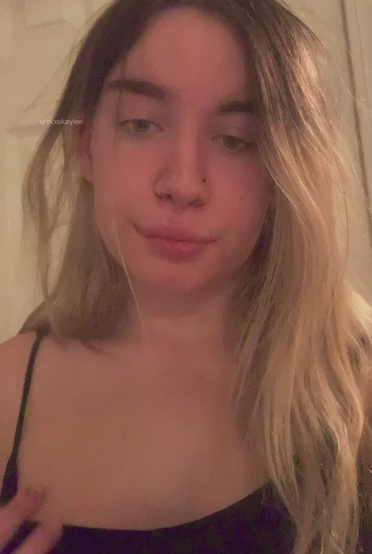 Xoxxkaylee <strong>@molliecakexo</strong> in porn video