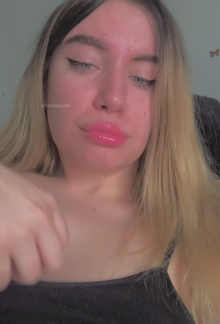 Xoxxkaylee <strong>@molliecakexo</strong> in porn video