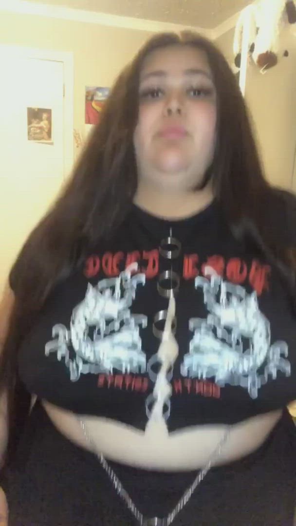 Xxxvic <strong>@nan.sandwitch</strong> in nipple clamps belly button big tits onlyfans big ass model ssbbw goth porn video