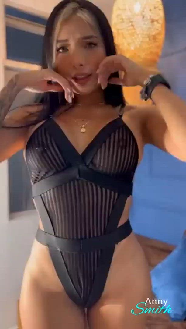 Yosoyanny <strong>@annysmith</strong> in porn video
