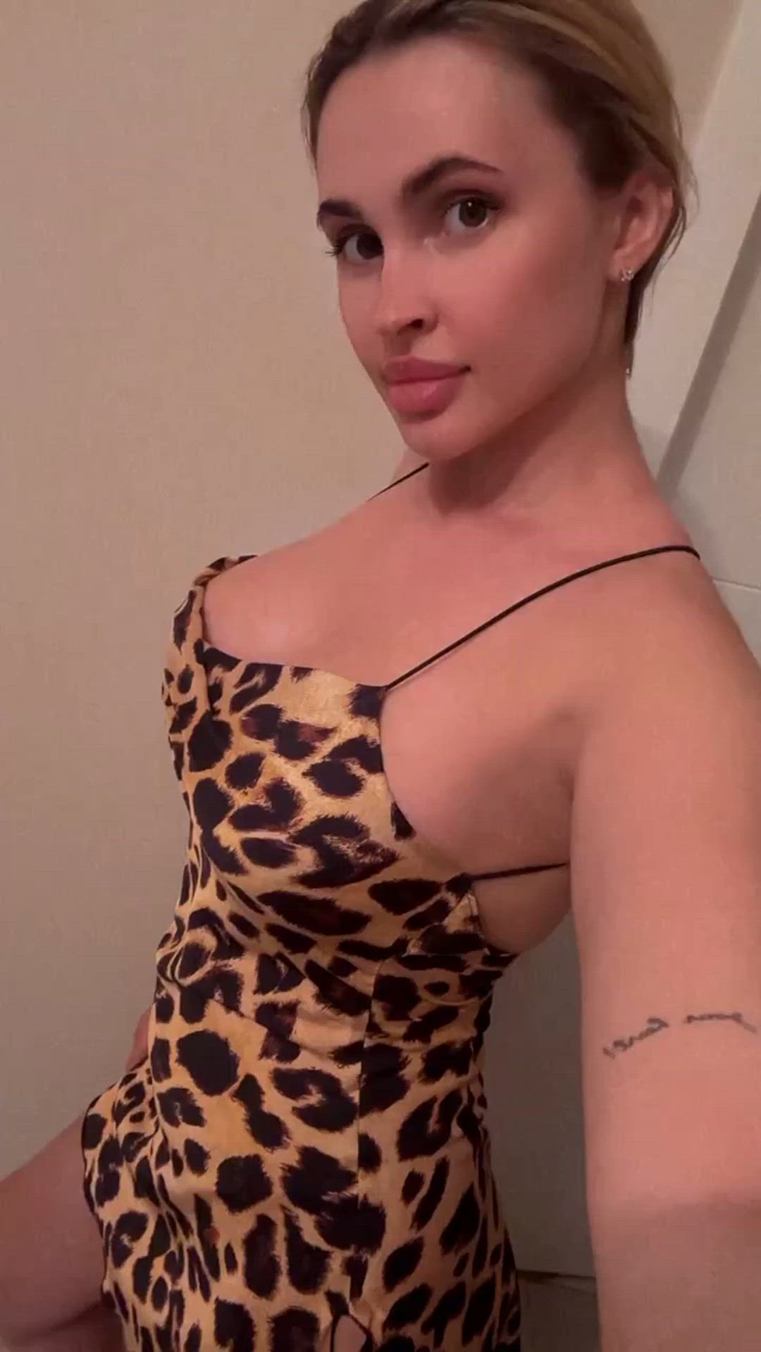 Yourmommylovesu <strong>@nikky_titty</strong> in blondie fesser sexsweetblonde dirty blonde big tits onlyfans cumshot porn video