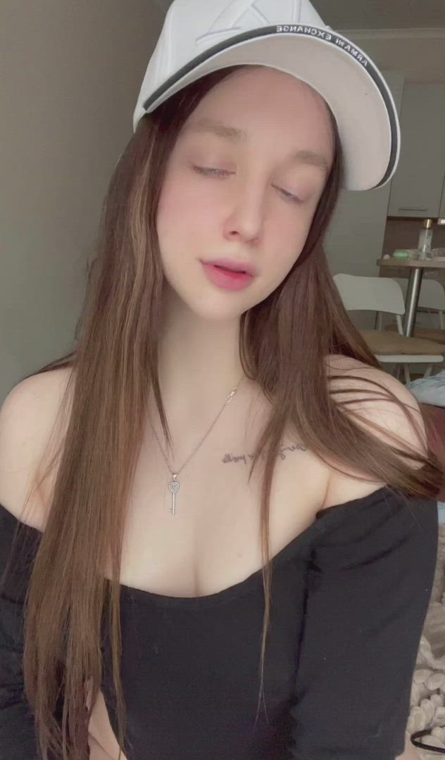 Yourskris <strong>@yourskris</strong> in natural tits brunette boobs porn video