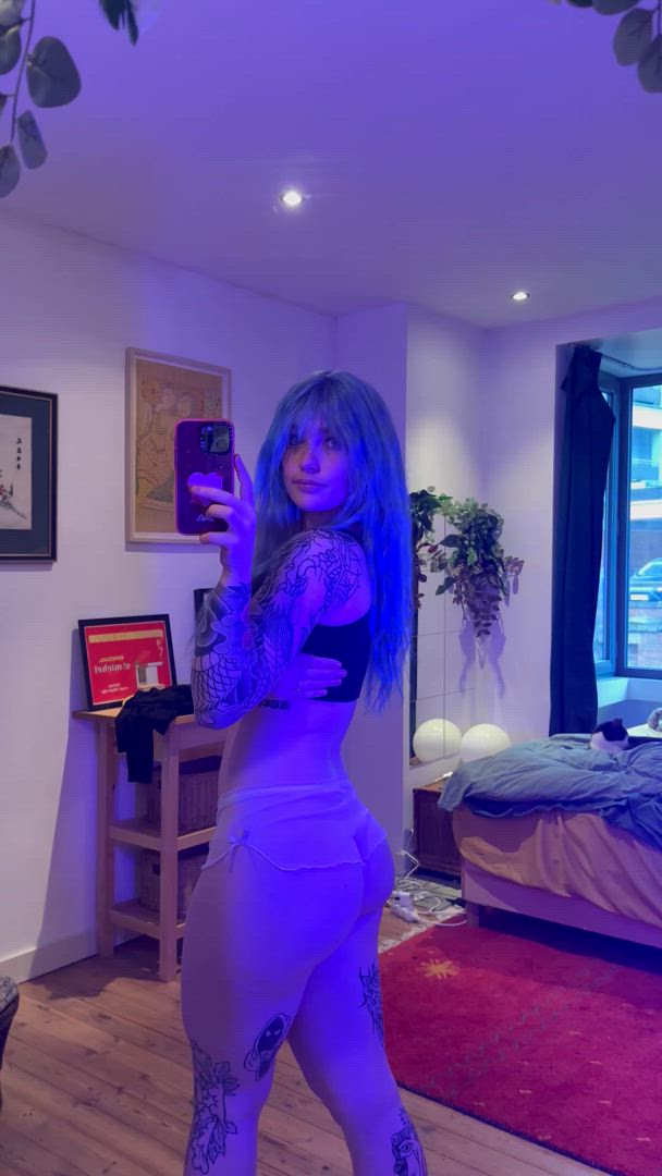 Yourxgirlxnextdoor <strong>@tweetylaura</strong> in porn video