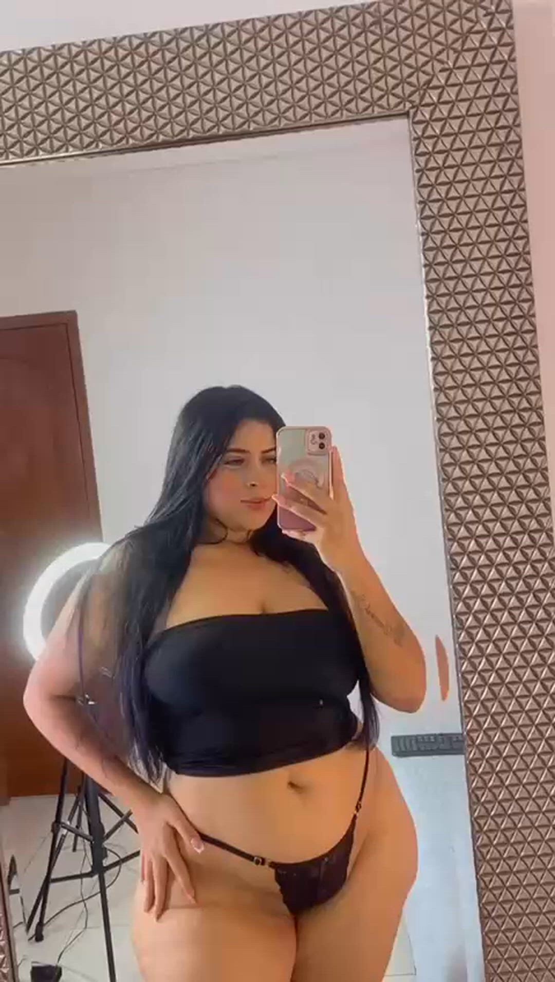 Amateur porn video with onlyfans model lindarey_ <strong>@mrlindarey</strong>