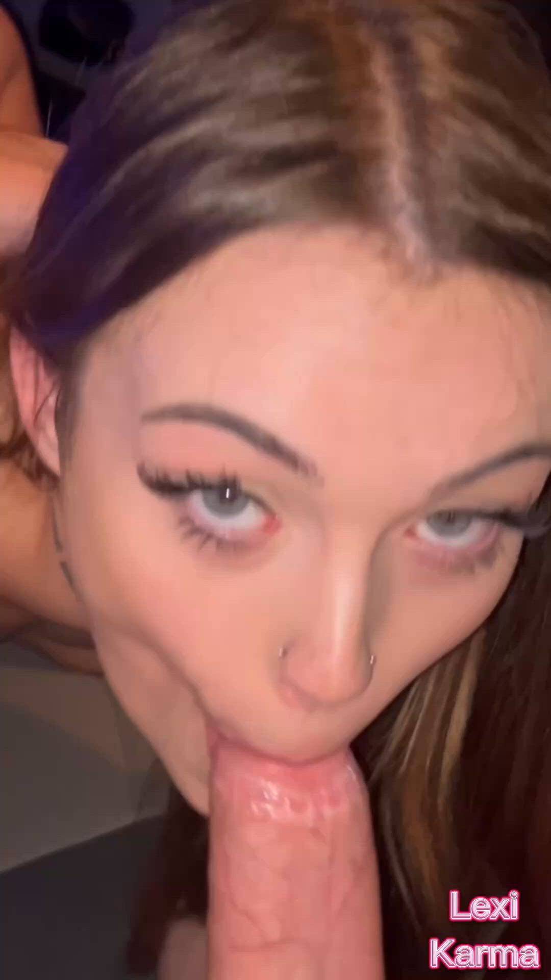 Blowjob porn video with onlyfans model lexikarma <strong>@lexikarma_</strong>