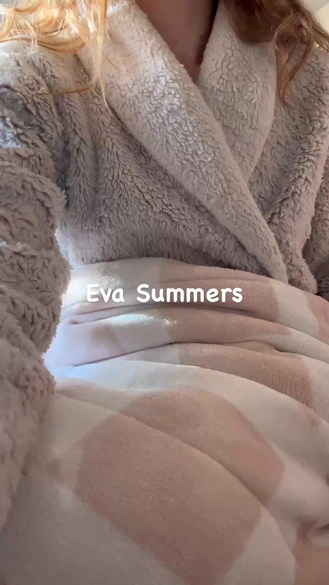 Blonde porn video with onlyfans model evasummers <strong>@eva.summers</strong>