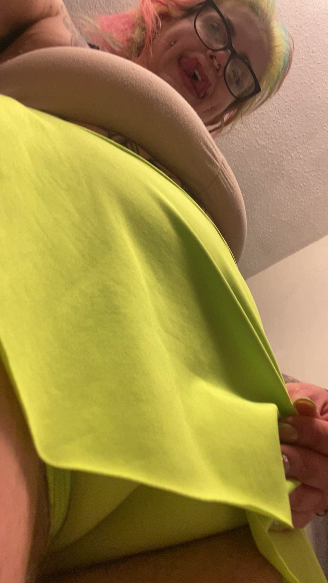 Big Ass porn video with onlyfans model fckinmonsters <strong>@fckinmonsters</strong>