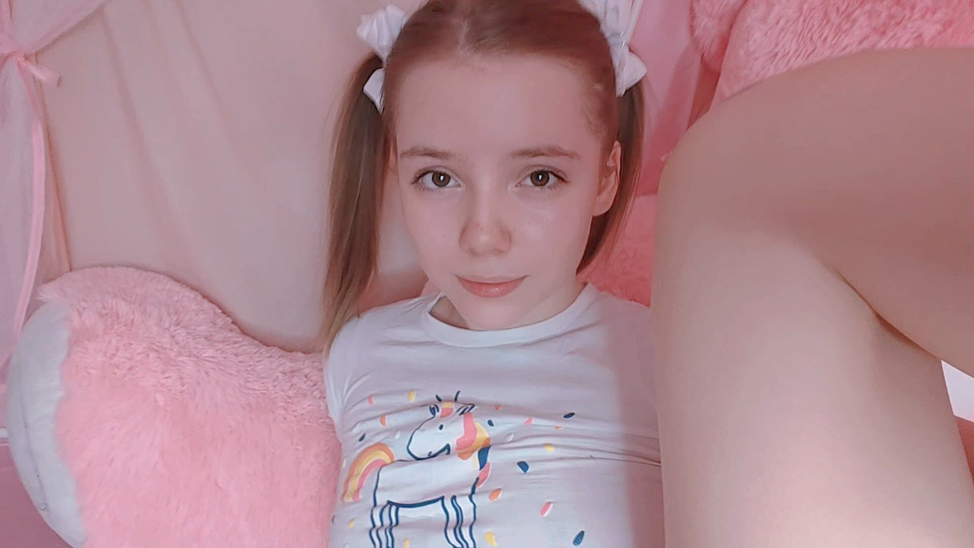 Barely Legal porn video with onlyfans model little_kiki <strong>@littlekiki_lg</strong>