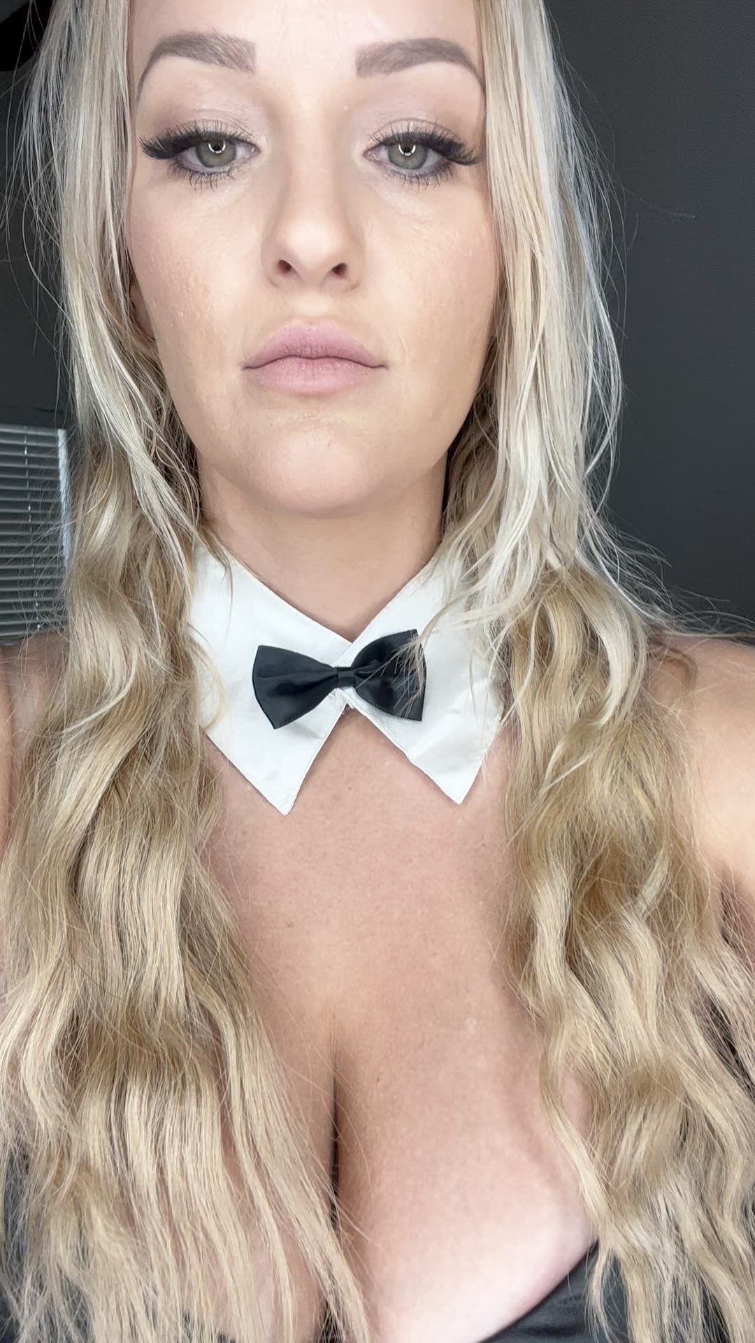 Big Tits porn video with onlyfans model urhotmomma <strong>@emilyyxx</strong>