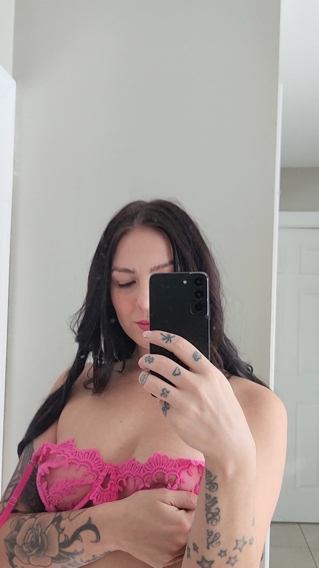 Amateur porn video with onlyfans model pinkunderneath <strong>@pinkyssworld </strong>