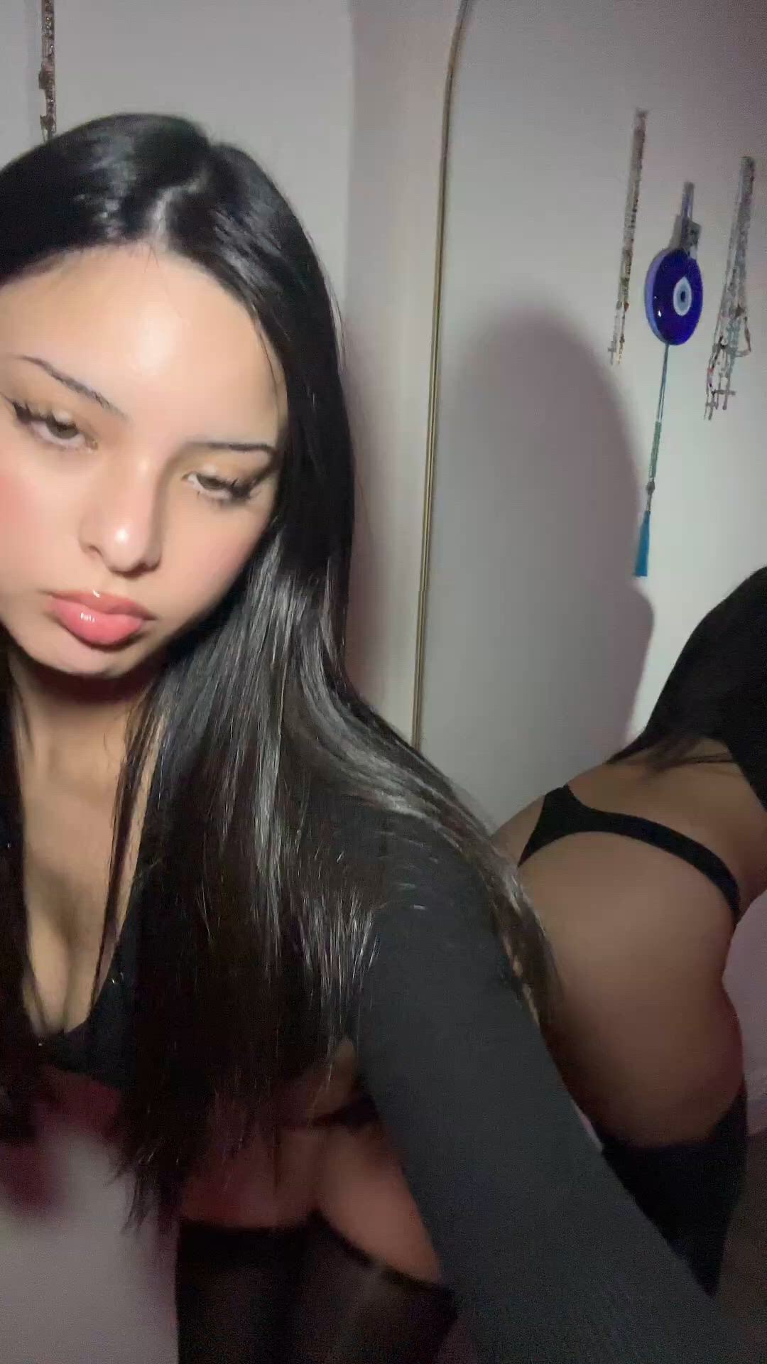 19 Years Old porn video with onlyfans model lina7xoxo <strong>@l1naxoxo7</strong>